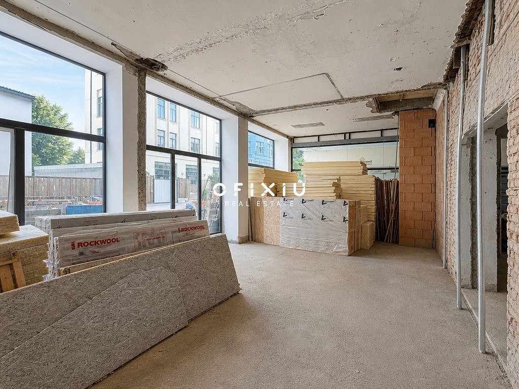 Pronájem obchodních prostor 460 m² – fotografie 3