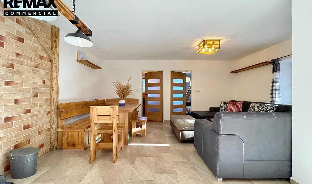 Prodej ubytovacího objektu 282 m², Vimperk – náhled fotky 25