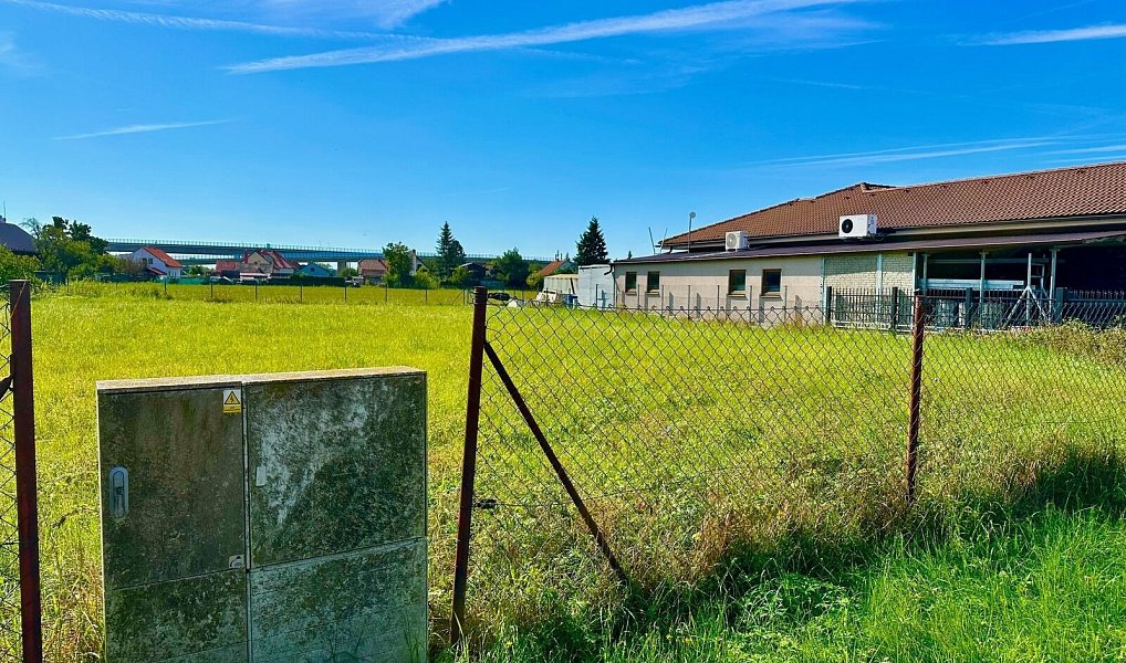 Prodej stavebního pozemku 796 m², Opatovice nad Labem – náhled fotky 6
