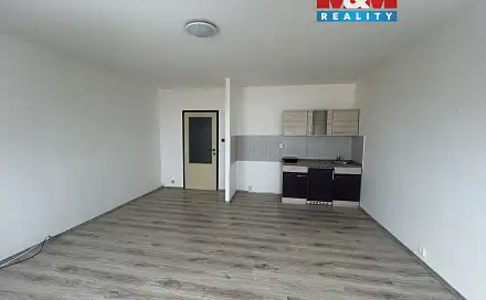 Pronájem bytu 1+kk 35 m²