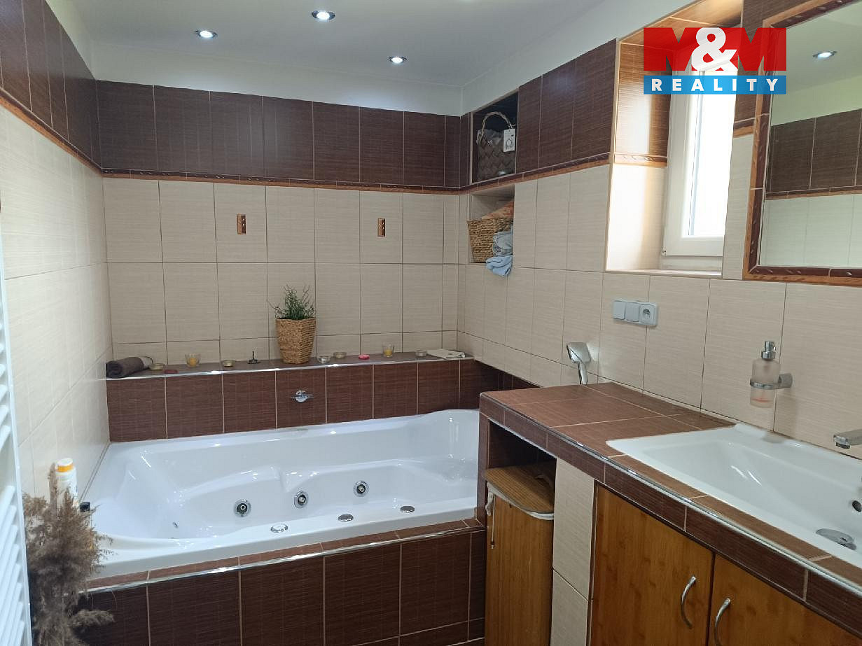 Pronájem bytu 2+kk 94 m² – fotografie 4