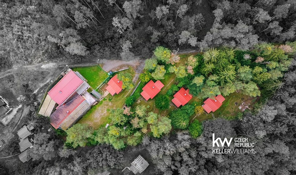 Prodej ubytovacího objektu 655 m², Křečovice – náhled fotky 20