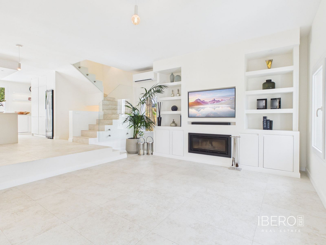 Prodej domu 209 m² s pozemkem 40 m²