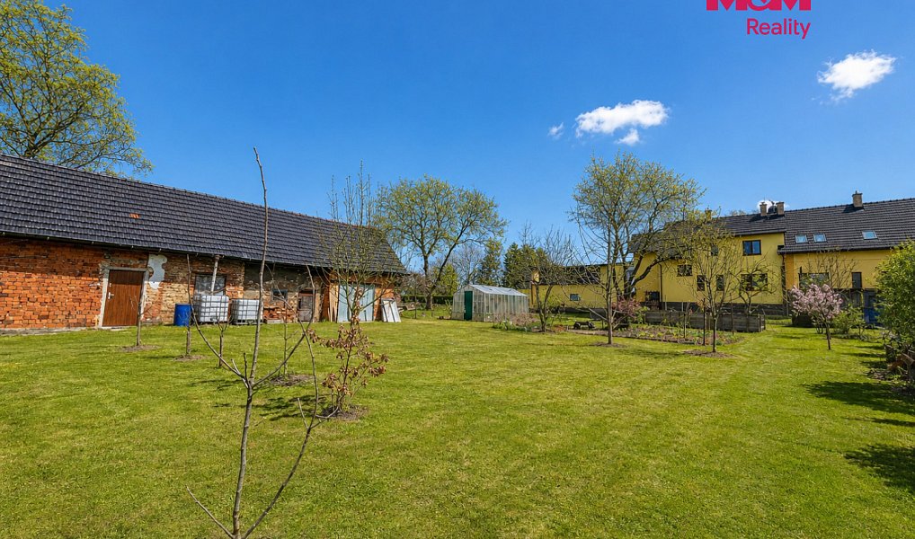 Prodej stavebního pozemku 706 m², Kunín – náhled fotky 3