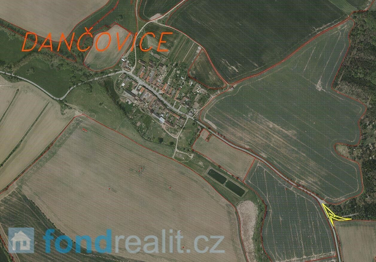 Prodej pozemku 1 277 m² – pohled 2