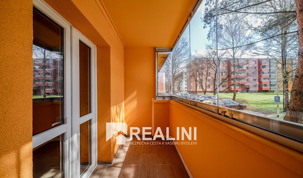Prodej bytu 3+1 60 m², Karviná – náhled fotky 2