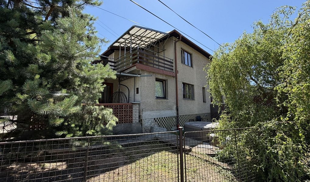 Prodej domu 140 m² s pozemkem 326 m², Trnava – náhled fotky 16