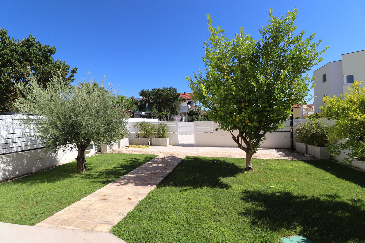Prodej domu 108 m² s pozemkem 240 m² — photo 3