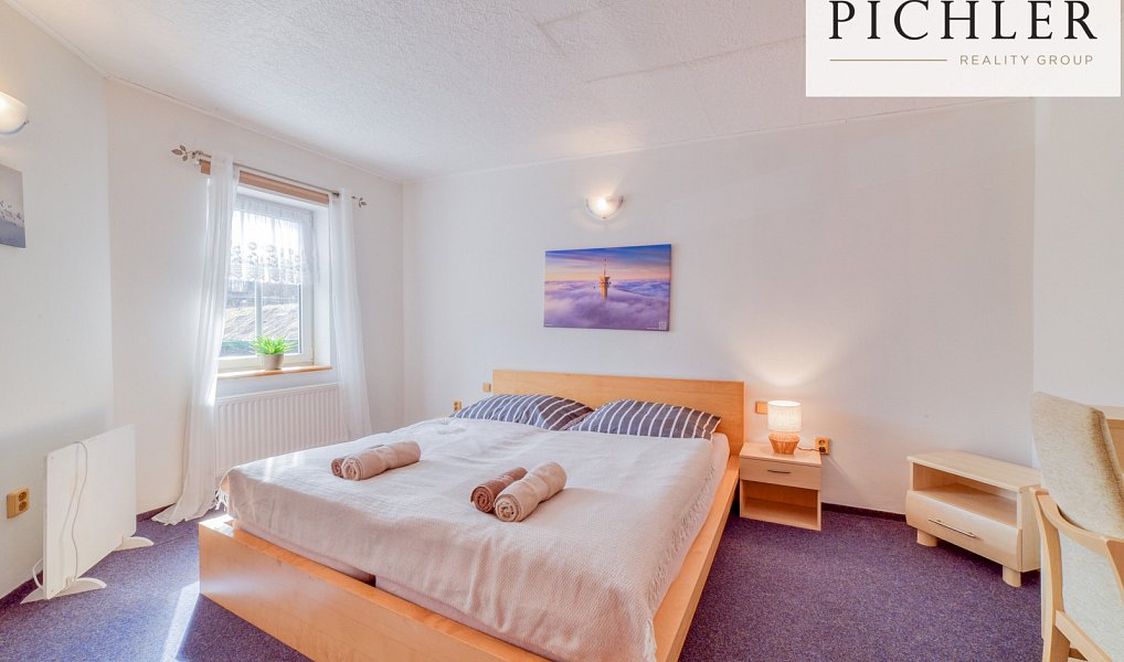 Prodej domu 341 m² s pozemkem 424 m², Stříbrná – náhled fotky 53