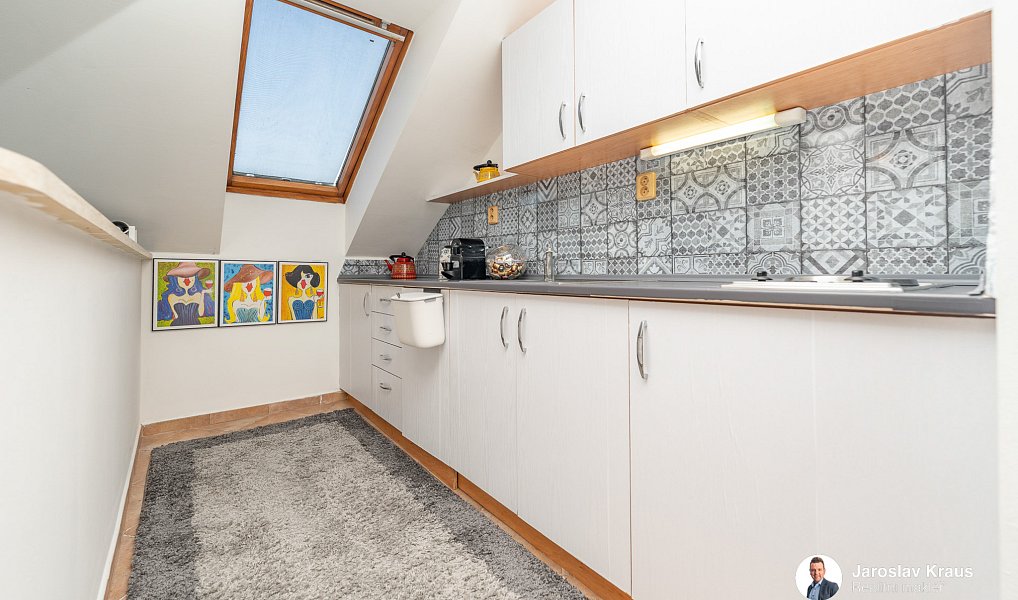 Prodej obchodních prostor 529 m², Lázně Bělohrad – náhled fotky 34