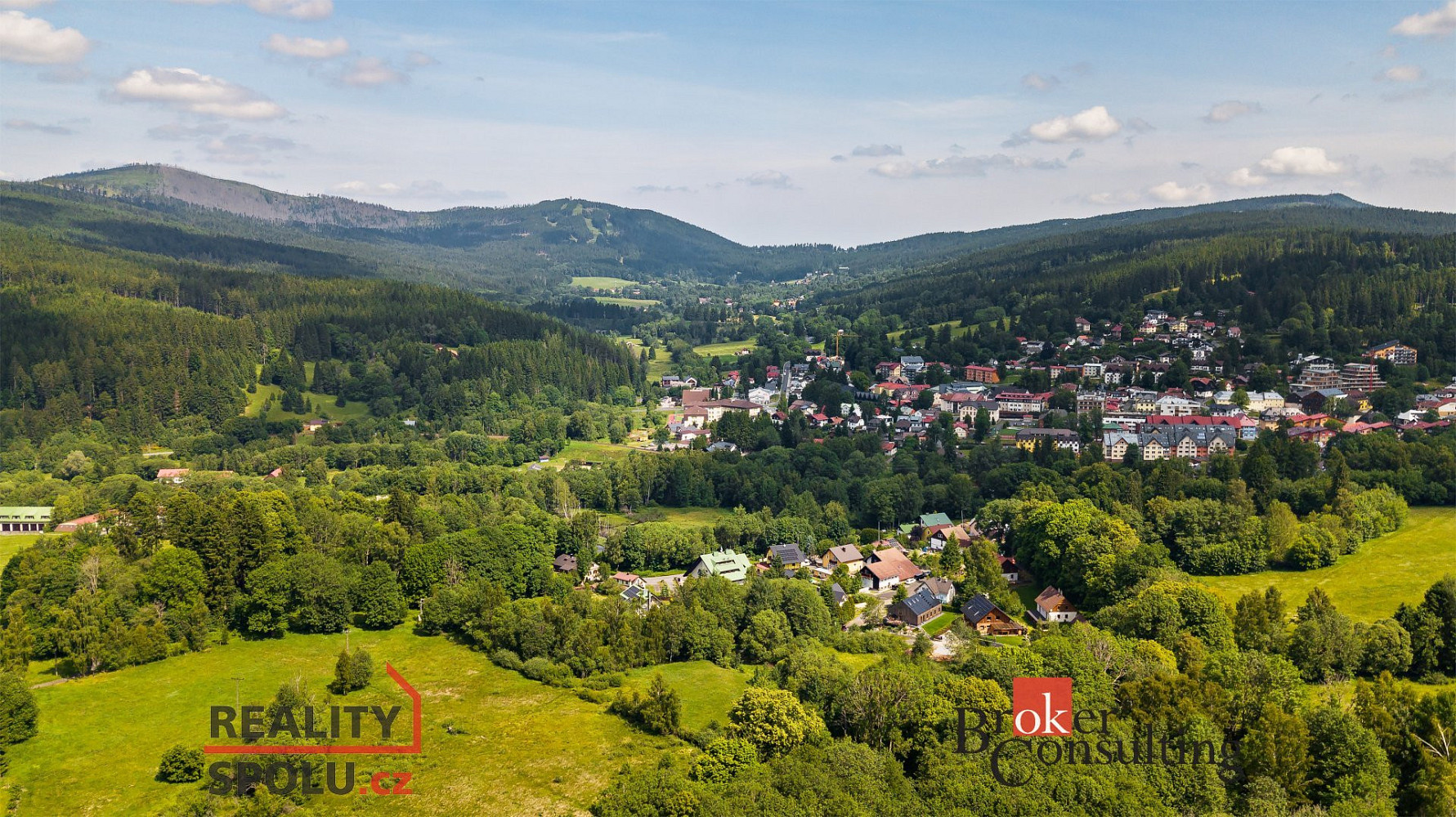 Prodej stavebního pozemku 800 m²