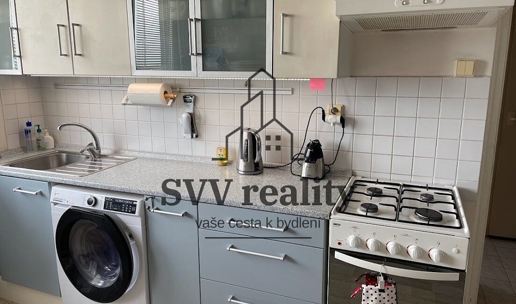Prodej bytu 1+1 36 m², Praha – náhled fotky 13