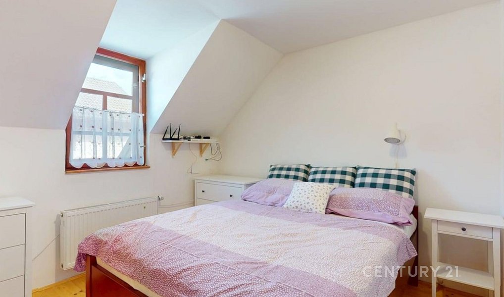 Prodej domu 245 m² s pozemkem 2 664 m², Hrusice – náhled fotky 9