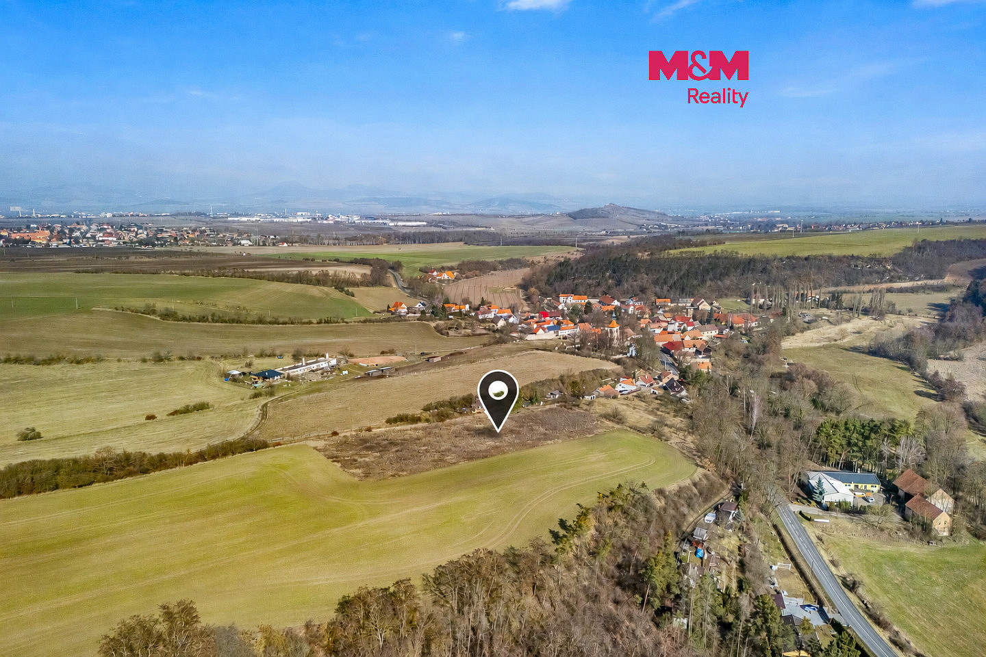 Prodej stavebního pozemku 1 068 m²