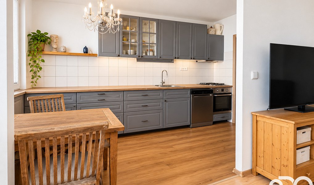 Prodej bytu 3+1 91 m², Praha – náhled fotky 4