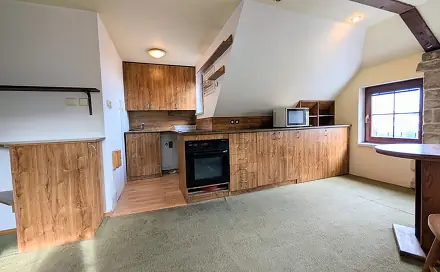Pronájem bytu 2+1 55 m², Beroun - Beroun-Jarov