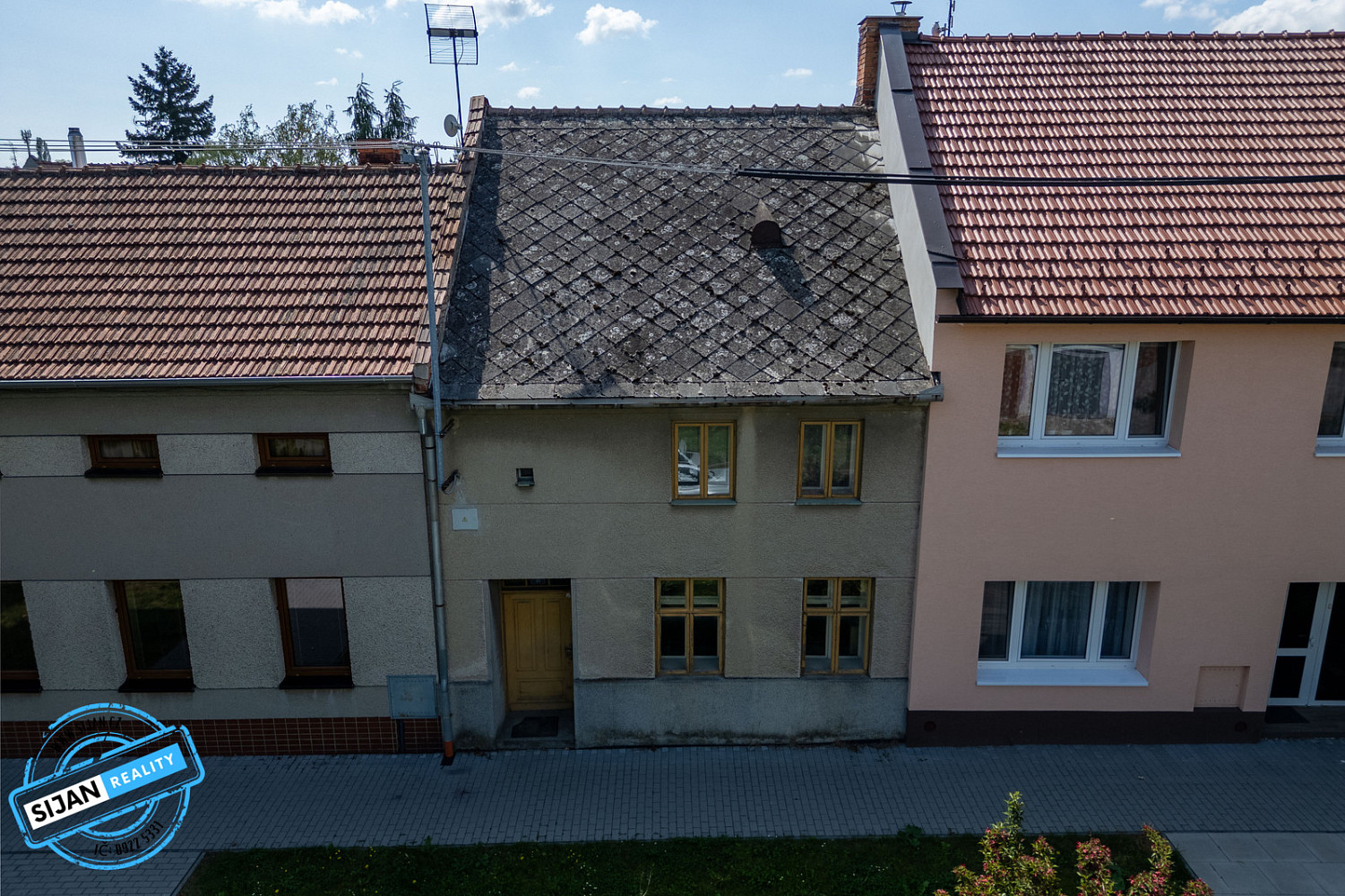Prodej domu 80 m² s pozemkem 384 m² – fotografie 2
