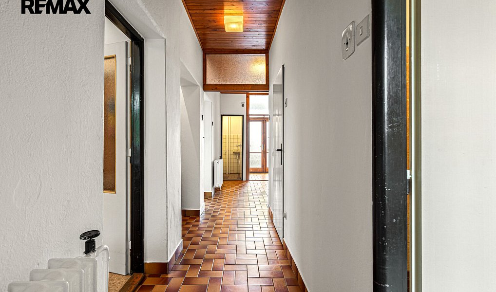 Prodej domu 220 m² s pozemkem 564 m², Praha – náhled fotky 30
