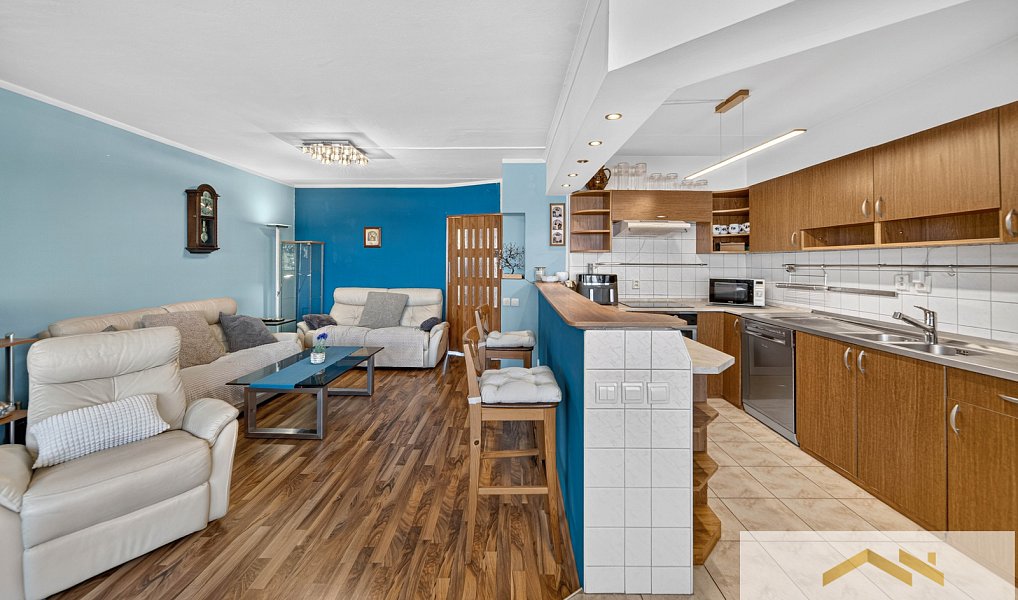 Prodej bytu 4+kk 93 m², Praha – náhled fotky 2
