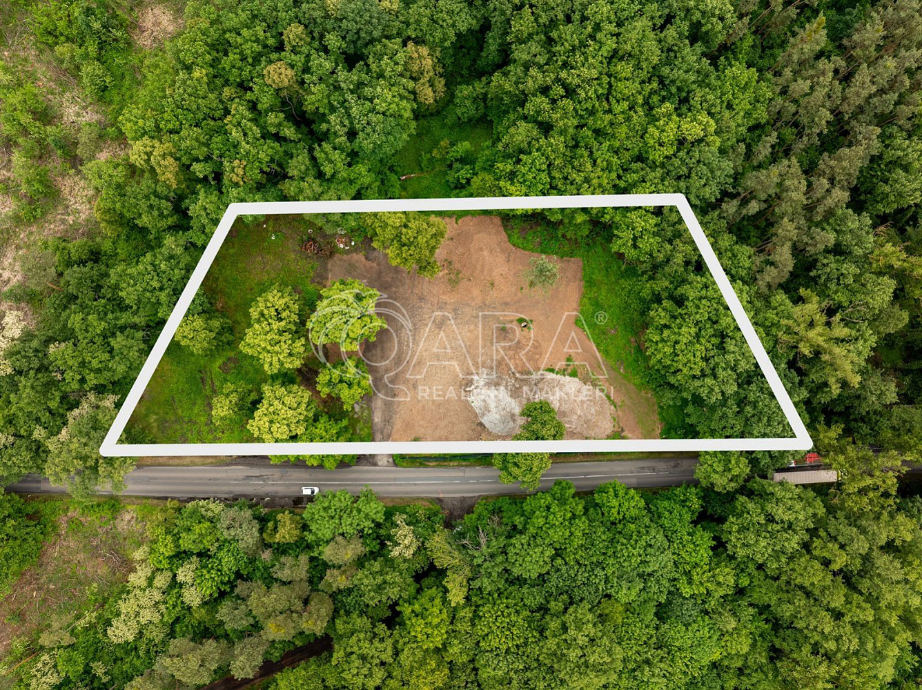Prodej stavebního pozemku 6 090 m²