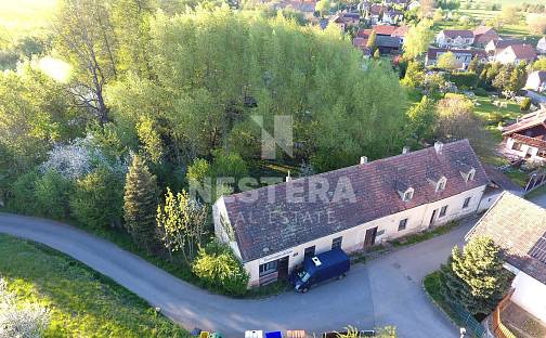 Prodej domu 650 m² s pozemkem 6 496 m², Slapy, okres Praha-západ