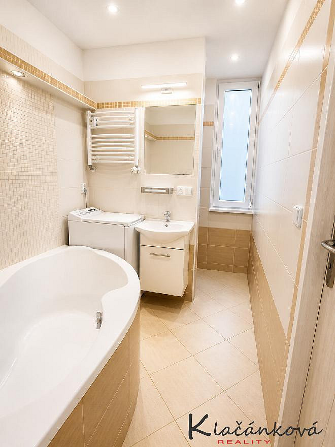 Prodej bytu 3+kk 65 m² — photo 5