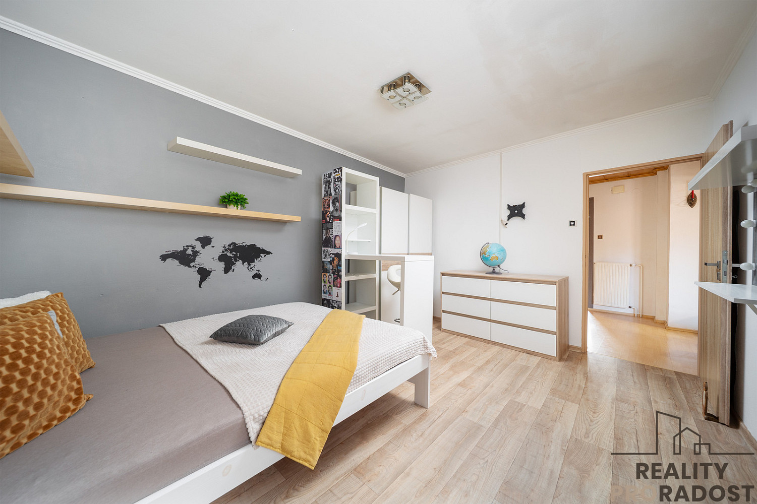 Prodej obchodních prostor 180 m² — photo 3
