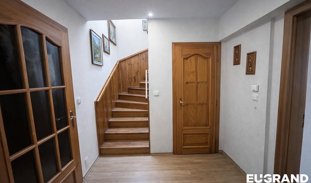 Prodej domu 219 m² s pozemkem 2 691 m², Nový Bor – náhled fotky 5