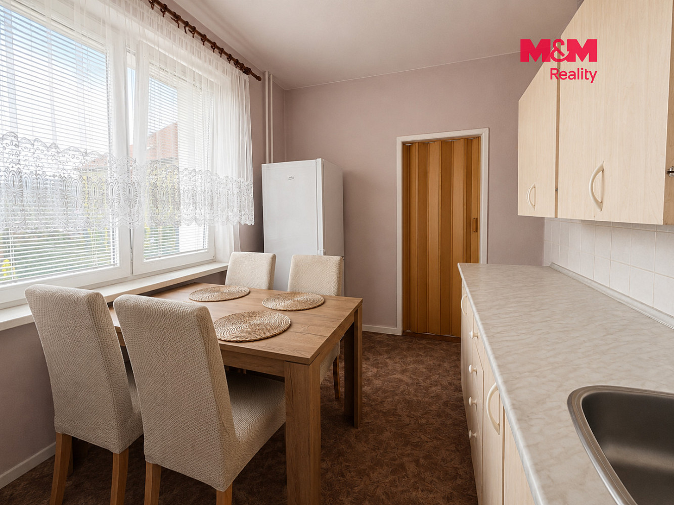 Prodej bytu 2+1 54 m² — photo 2