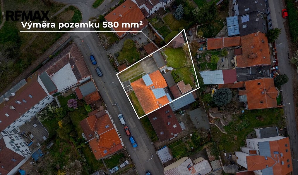 Prodej domu 216 m² s pozemkem 580 m², Praha – náhled fotky 53