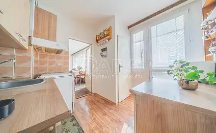 Prodej bytu 4+1 93 m², Kazašská, Praha 10 - Vršovice