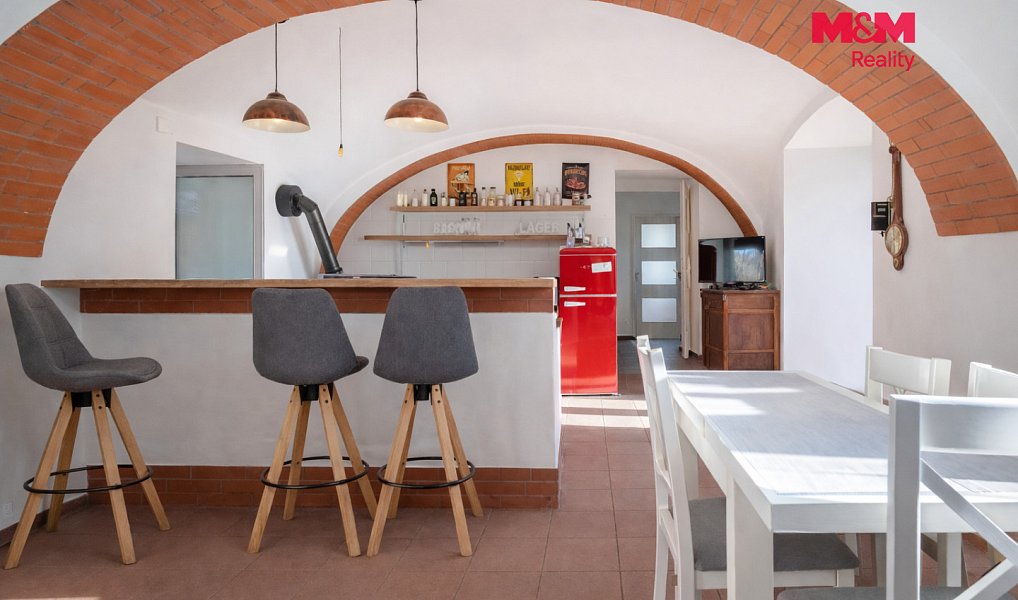 Prodej domu 429 m² s pozemkem 6 550 m², Jílovice – náhled fotky 11