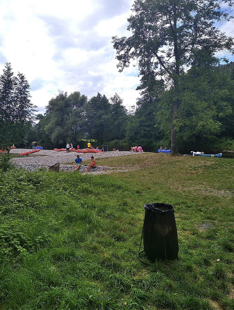 Prodej komerčního pozemku 795 m² – fotografie 2