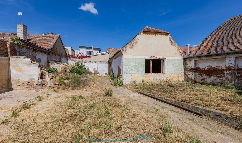Prodej domu 73 m² s pozemkem 313 m², Kuchařovice – náhled fotky 6