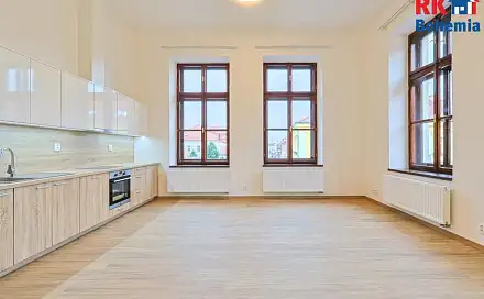 Pronájem bytu 1+kk 40 m²
