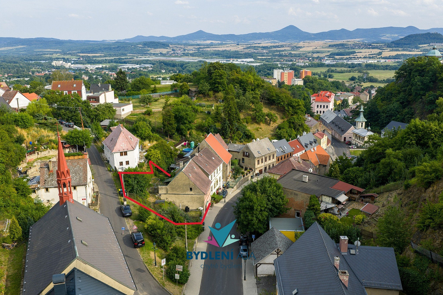 Prodej domu 300 m² s pozemkem 219 m²