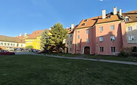 Pronájem bytu 1+kk 30 m², Židovská, Cheb