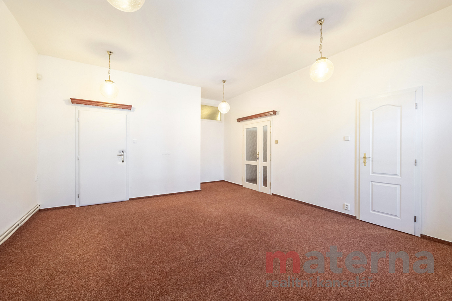 Pronájem kanceláře 96 m² – fotografie 3