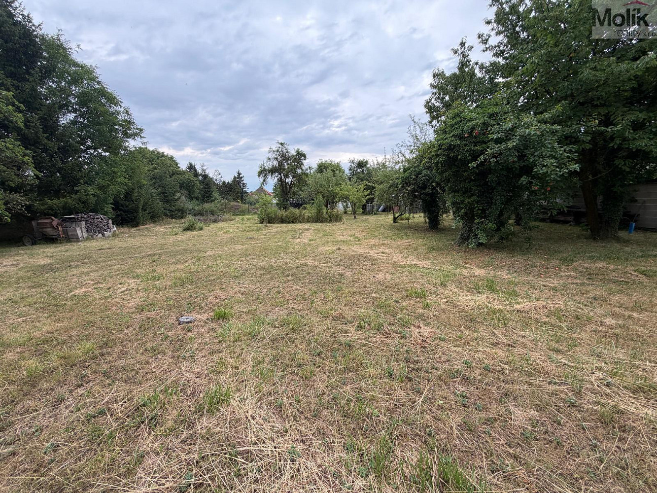 Prodej stavebního pozemku 1 609 m²
