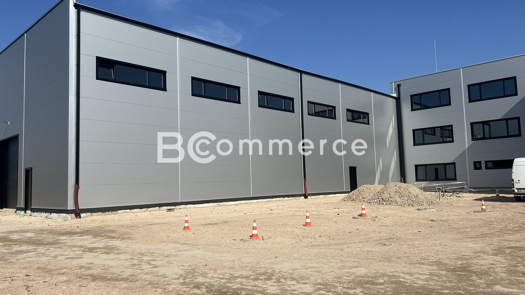 Pronájem výrobních prostor 1 547 m² – pohled 3