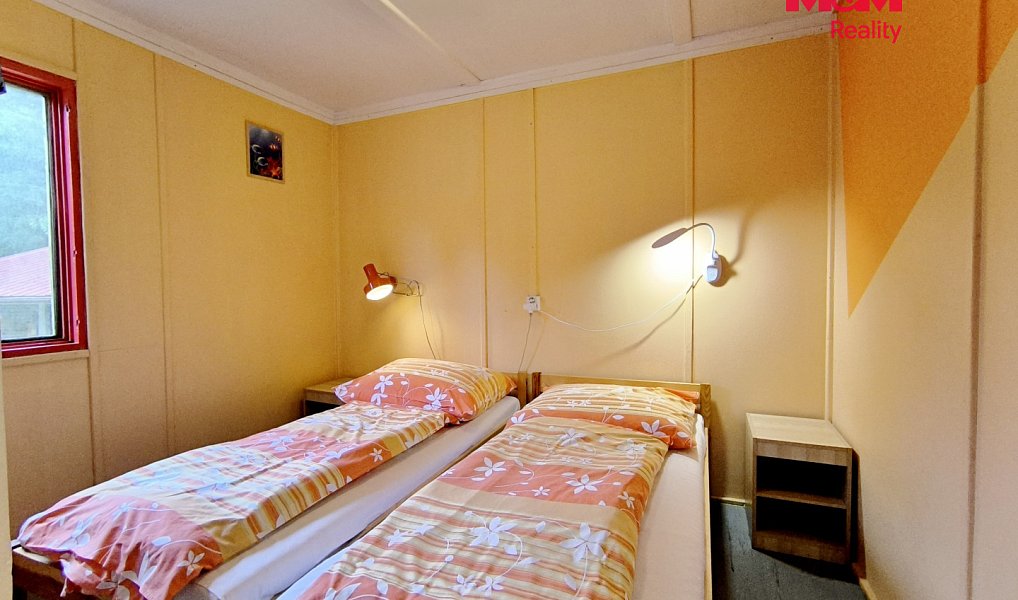 Prodej chaty/chalupy 777 m² s pozemkem 26 284 m², Pojbuky – náhled fotky 7