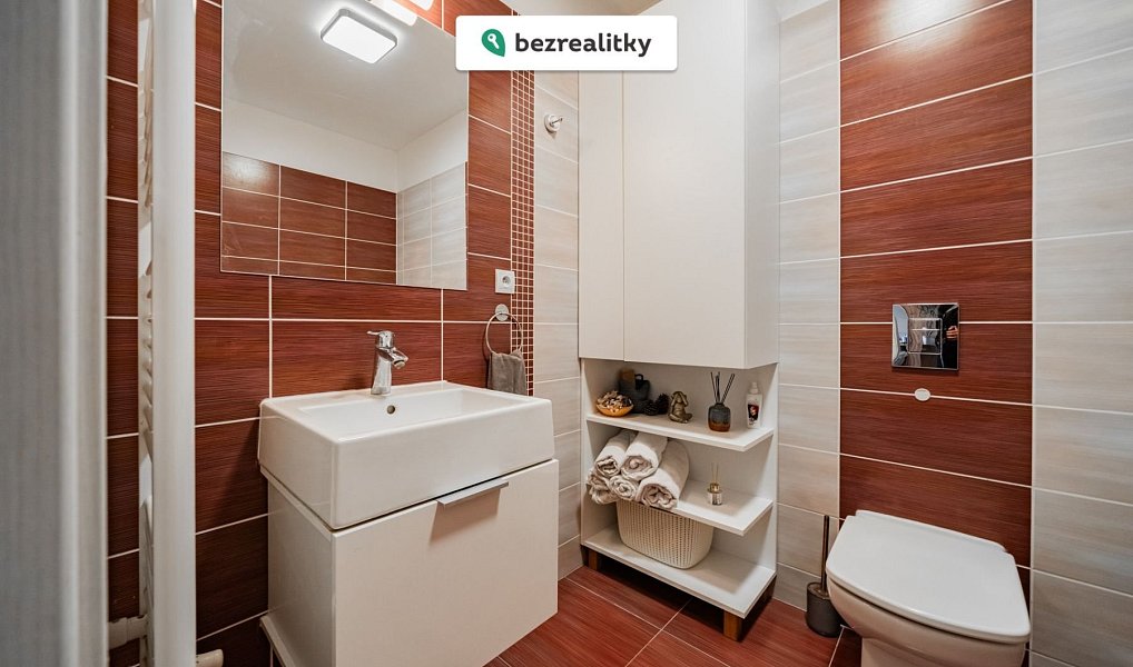 Prodej bytu 3+kk 72 m², Kostelec nad Labem – náhled fotky 6