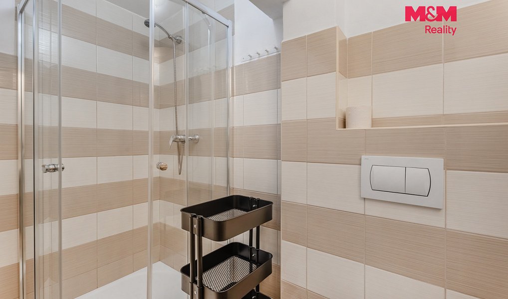 Prodej ubytovacího objektu 300 m², Hřensko – náhled fotky 18