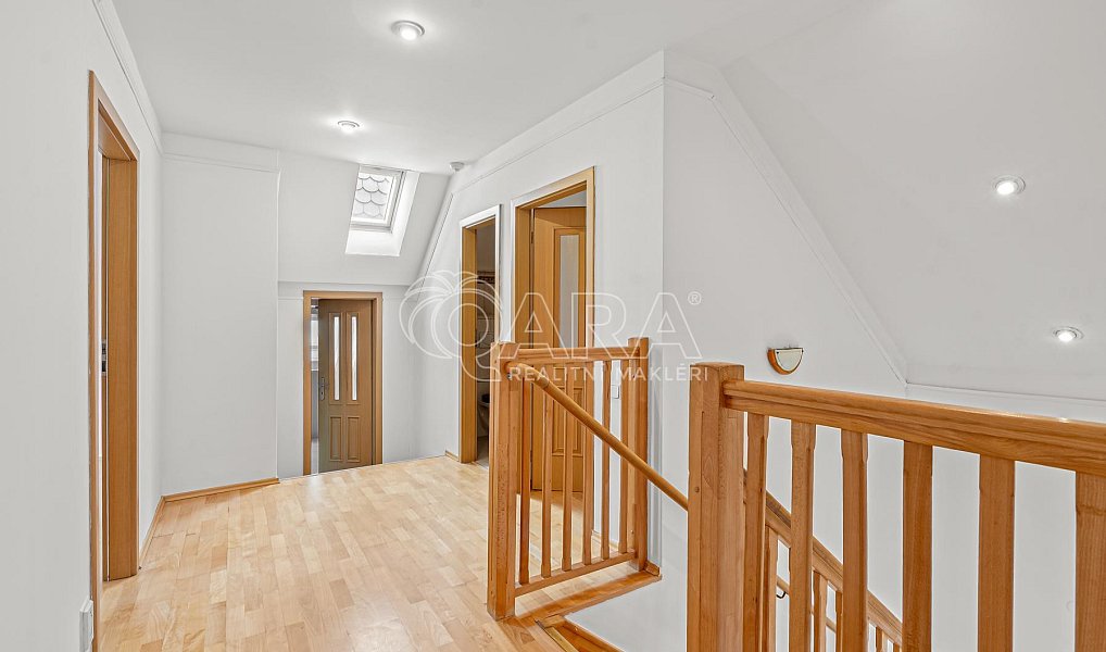 Prodej domu 343 m² s pozemkem 744 m², Litoměřice – náhled fotky 8