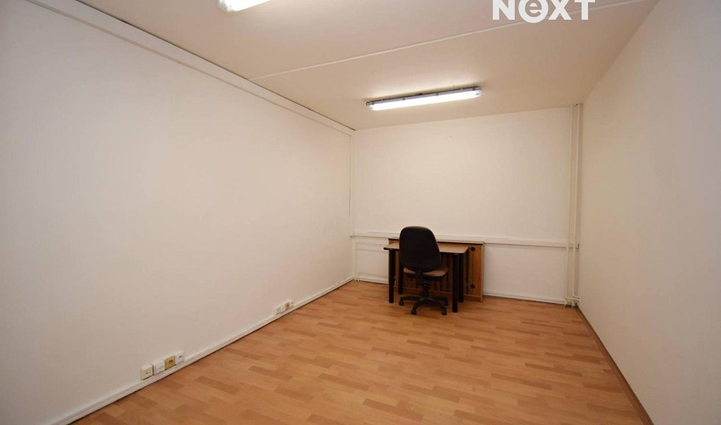 Pronájem kanceláře 80 m², Kladno – náhled fotky 9