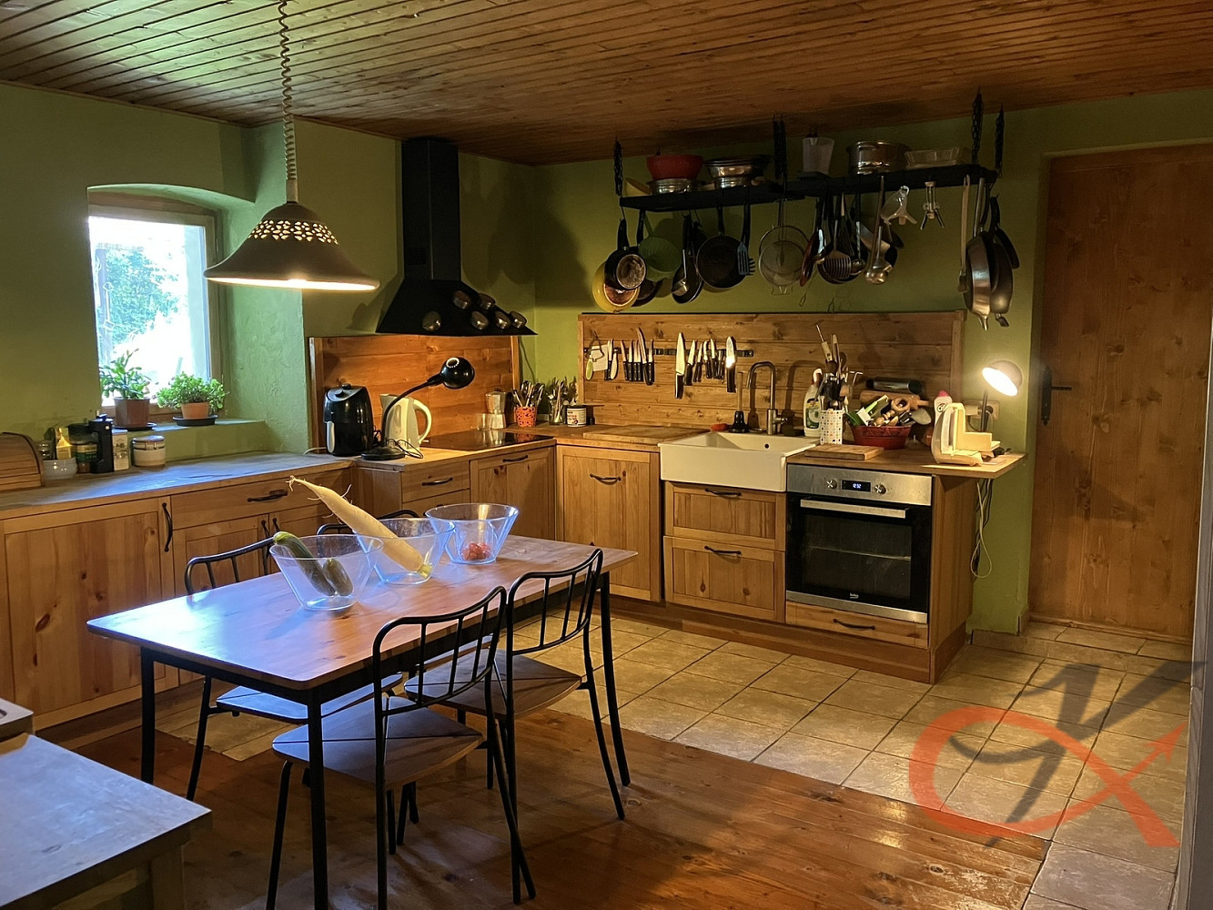 Prodej domu 438 m² s pozemkem 1 792 m²