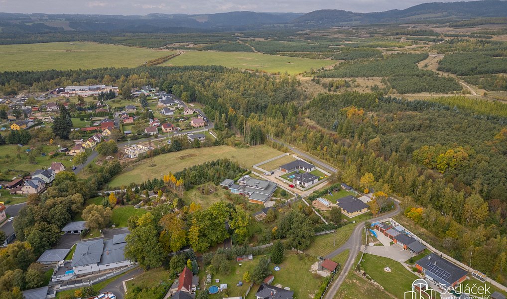 Prodej stavebního pozemku 1 001 m², Lomnice – náhled fotky 6