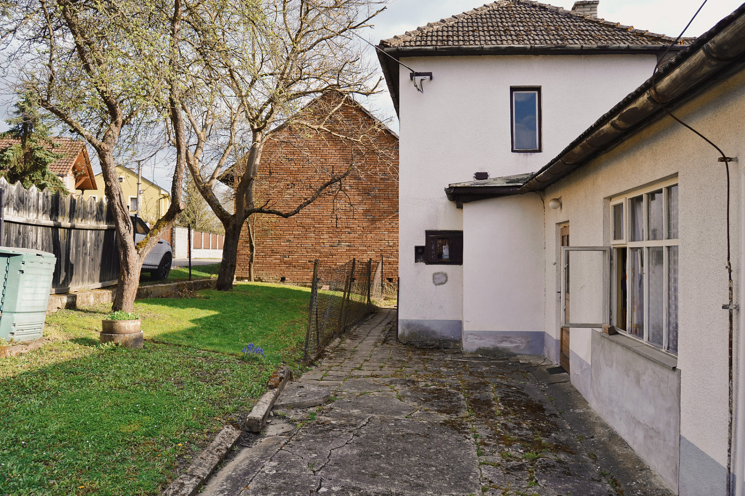 Prodej domu 227 m² s pozemkem 700 m² – fotografie 3