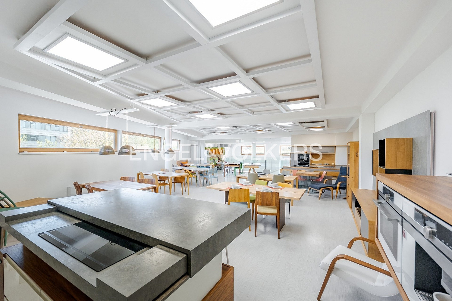Pronájem obchodních prostor 97 m² – fotografie 5