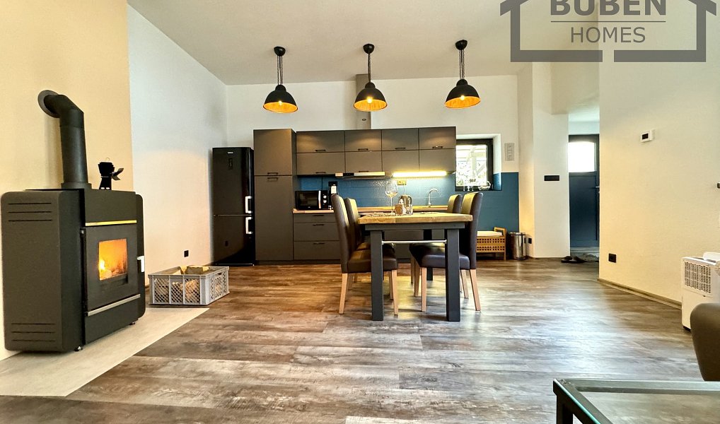 Prodej domu 220 m² s pozemkem 421 m², Tachov – náhled fotky 3